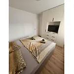 Sj1 Comfortable * Vodice