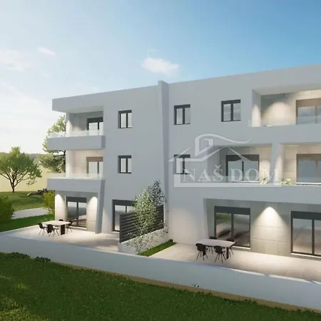 Sj1 Comfortable * Vodice