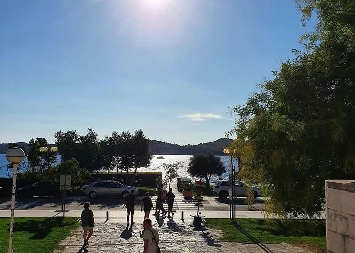 Sj1 Comfortable Nyaraló Vodice